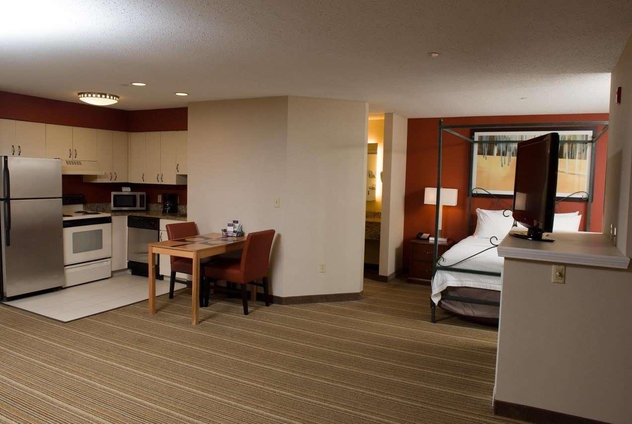 Hawthorn Suites By Wyndham Erie Kearsarge Екстер'єр фото
