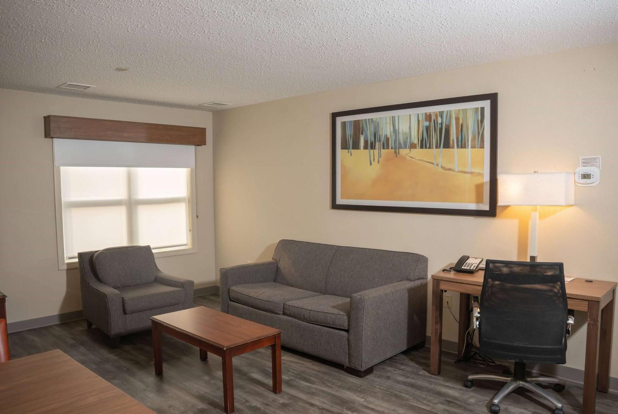 Hawthorn Suites By Wyndham Erie Kearsarge Екстер'єр фото