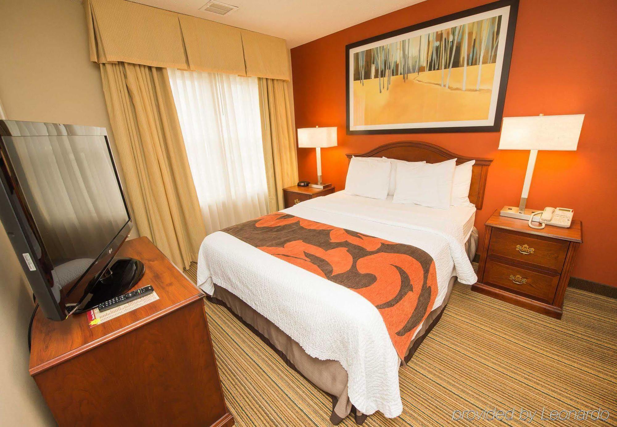 Hawthorn Suites By Wyndham Erie Kearsarge Екстер'єр фото